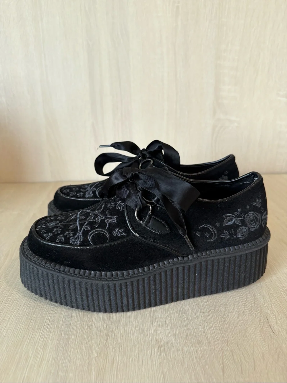 KILLSTAR Lucy Fairy Creepers Black Gothic Embroidered Platform Shoes Size US6